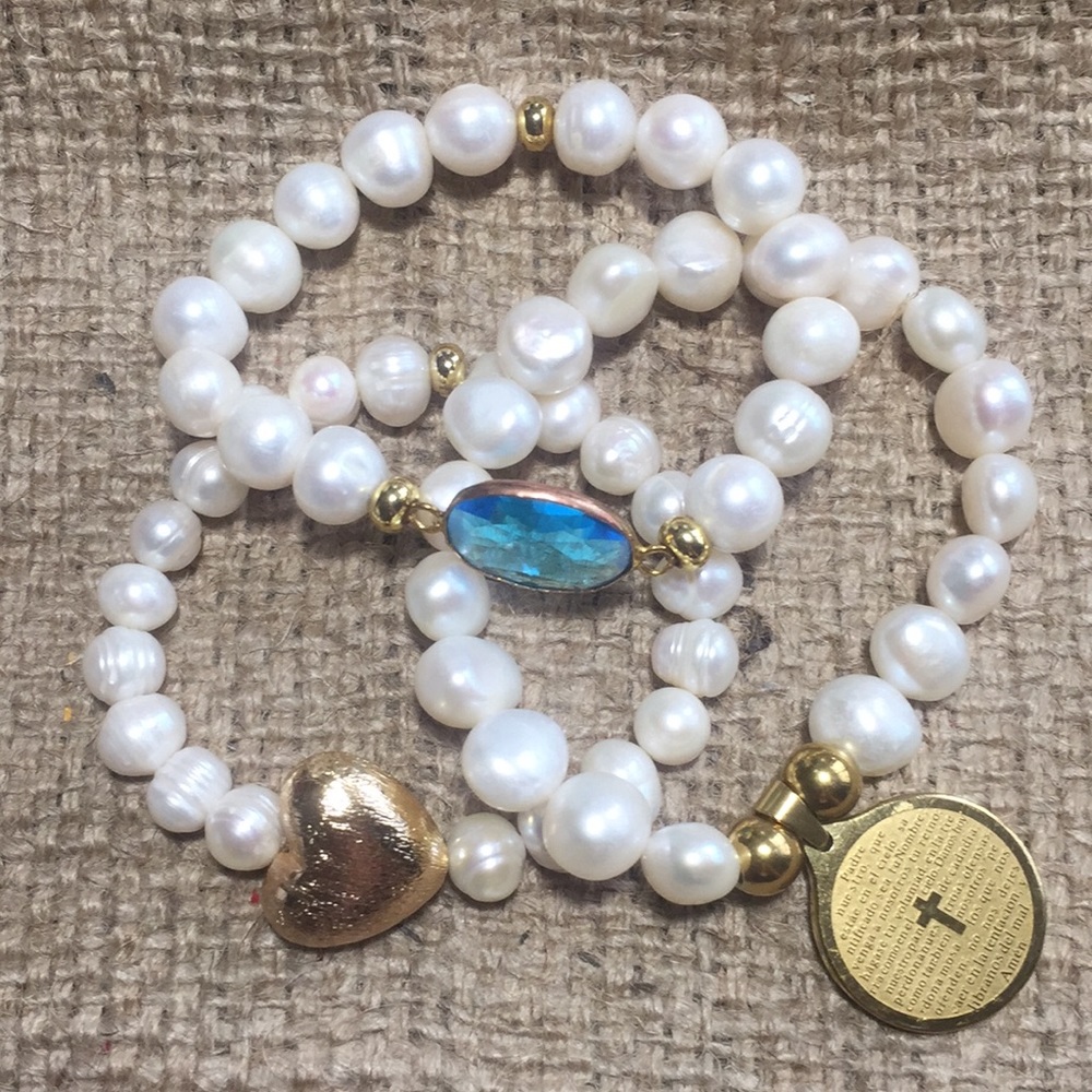 Pearls bracelet